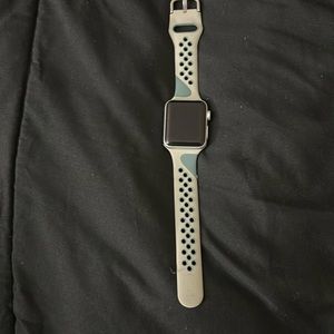 Apple Watch 🍏 series 3 • 38mm aluminum case•GPS•LTE